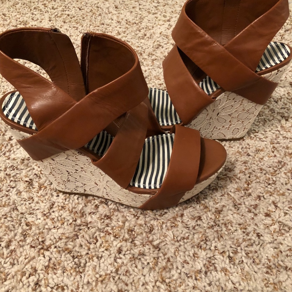 Gianni Bini Wedges